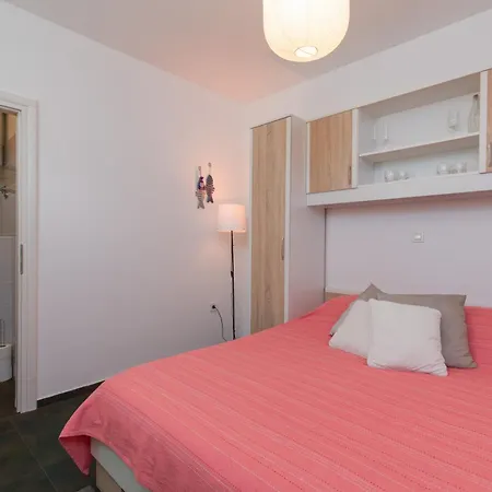 Lauro Opatija, Ground Floor, Parking, Near Sea