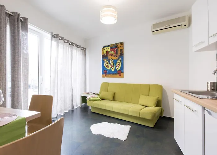 Lauro Opatija, Ground Floor, Parking, Near Sea Appartement *